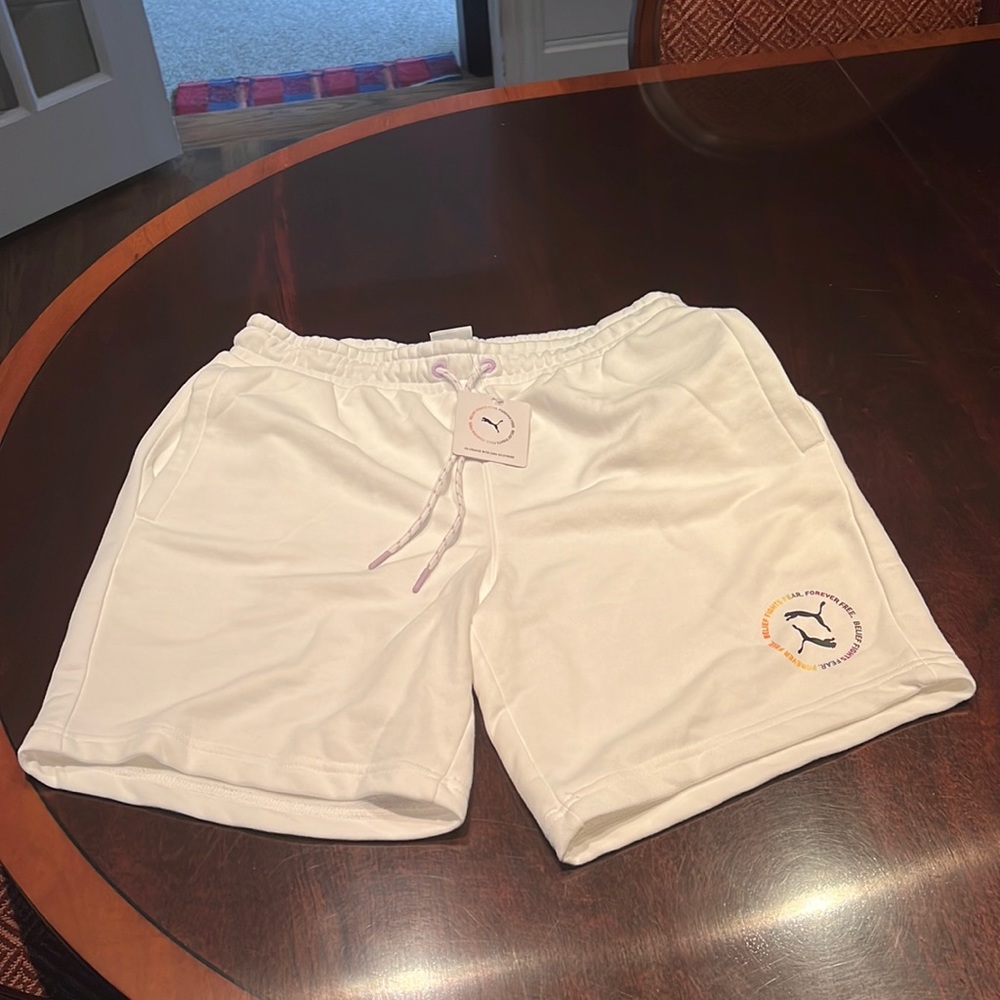 NWT Puma Pride Shorts white Size Large
